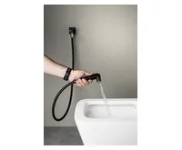 SAPHO Nástěnný ventil s ruční bidetovou sprškou a bezpečnostní pojistkou,hranatý,černá mat (1)