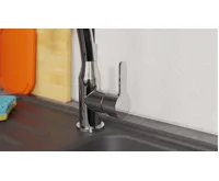 Eisl Carneo černá / lesklý chrom (20)