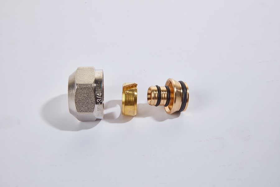 Wigell svěrné šroubení 16 x 3/4" pex-al-pex