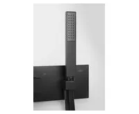 SAPHO DIMY podomítková sprchová/vanová termostatická baterie s ruční sprchou, 2 výstupy, černá mat (1)