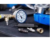 BGS Sada zkušebních manometrů pro měření brzdového tlaku (4)