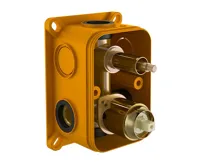 BRUCKNER UNIVERSAL podomítkové těleso, 2 výstupy BRUCKNER UNIVERSAL podomítkové těleso, 2 výstupy