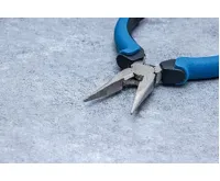 BGS Kleště telefonní rovné 125 mm, 2 barev. izolace (3)