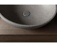 SAPHO TURF betonové umyvadlo na desku, včetně výpusti, Ø 44cm, černý granit (10)