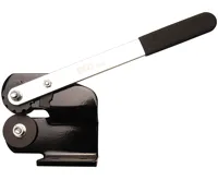 BGS Nůžky na plech kolečkové, max. 1,6 mm, upínání do svěráku BGS Nůžky na plech kolečkové, max. 1,6 mm, upínání do svěráku