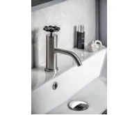 SAPHO INDUSTRY stojánková umyvadlová baterie, výška 162 mm, nikl/černá (2)