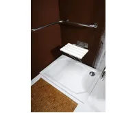 SAPHO HANDICAP sklopné sedátko do sprchového koutu s opěrnou nohou, 44x45cm, bílá (5)