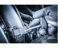 BGS Přípravek pro demontáž patice zapalovací svíčky VAG (4)