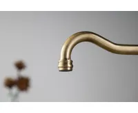 SAPHO KIRKÉ WHITE stojánková dřezová baterie, bílá páčka, bronz (4)