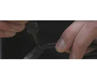 BGS Lepidlo UV  včetně UV lampy, lahvička 3 g (3)