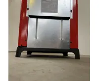 PLAMEN Litinová krbová kamna MAESTRAL N - hnědá (19)