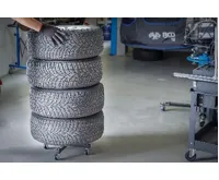 BGS Stojan na pneumatiky, pojízdný (2)