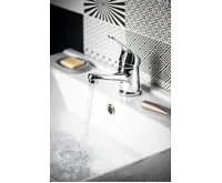 BRUCKNER HOFFER stojánková umyvadlová baterie, chrom (3)