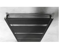 AQUALINE TONDI otopné těleso rovné 600x1330 mm, středové připojení, černá mat (5)