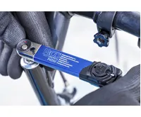 BGS Momentový klíč, výstup vnitřní šestihran 6,3 mm (1/4"), 2-10 Nm, se sadou nástrčných hlavi (1)