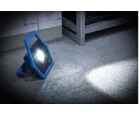 BGS Pracovní LED COB lampa, 30 W (5)