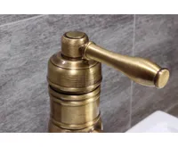 Chambord Clemence Antický bronz (16)