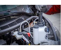 BGS Sada přípravku pro odvzdušnění brzdového a spojkového systému,  2,5 l - BGS 71049 (1)