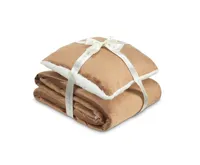 Dormeo Sada polštáře a přikrývky Warm Hug 2018 (4)