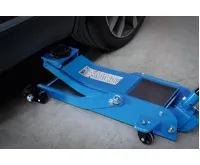 BGS Zvedák hydraulický pákový pojízdný, extra nízký 2t (3)