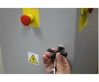 BGS Univerzální klíč na rozvodné skříně (4)