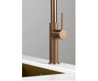 SAPHO FLAWO stojánková dřezová baterie s výsuvnou sprškou, měď mat (3)