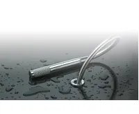 SILFRA FOLLOW ME sprchová průchodka s odvodněním na okraj vany vč. hadice a drenážního kusu, kulatá, chrom (4)