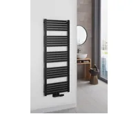 BRUCKNER GRUNT otopné těleso rovné 500x1330 mm, středové připojení, černá mat (3)