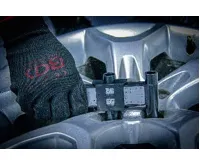 BGS Měřítko posuvné pro změření roztečí šroubů 4-8 dírových disků kol (1)